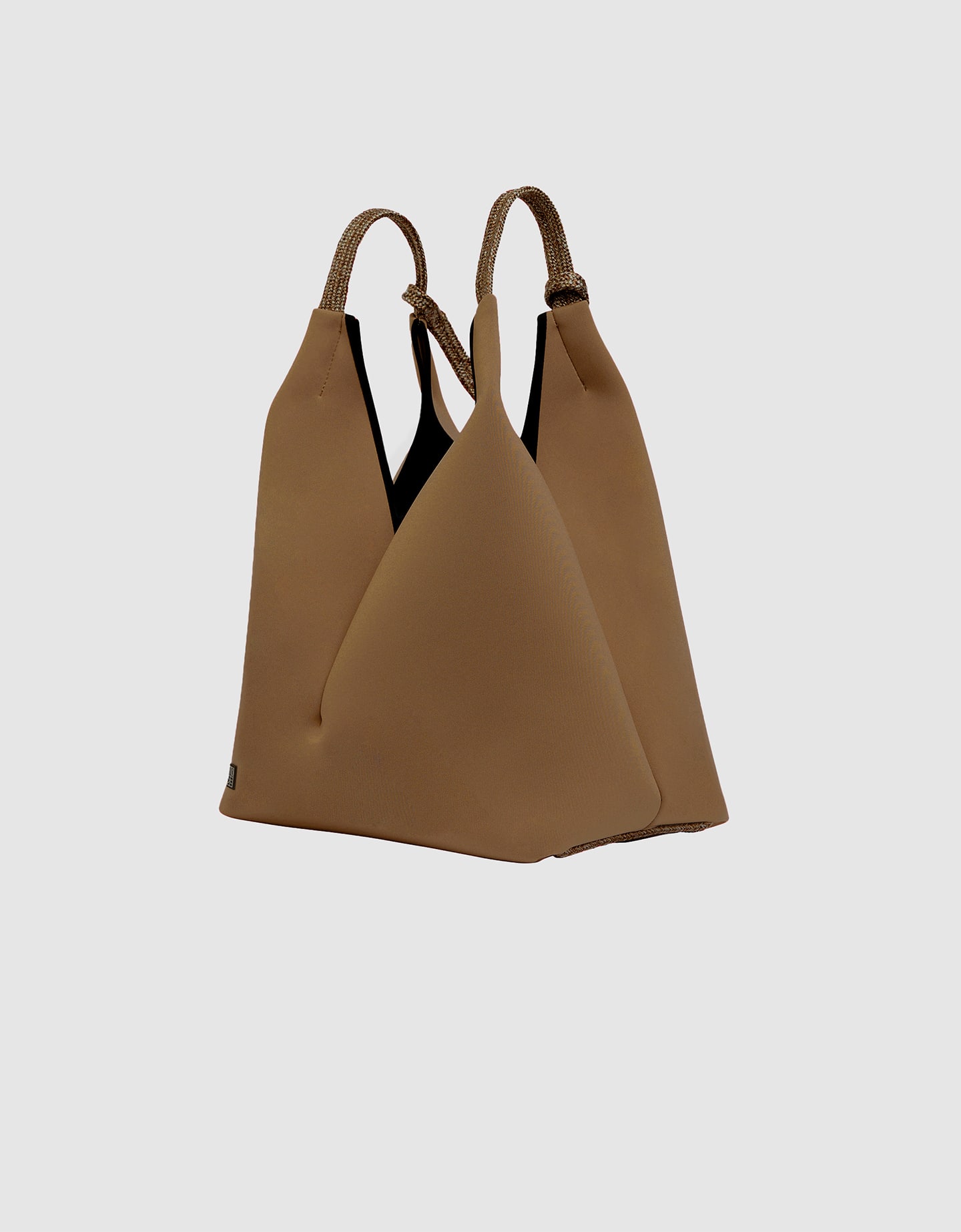 ソルスティス トート ダークタン｜Totes｜STATE OF ESCAPE