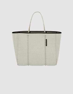 りんご　美品　state of escape 大容量　トートバッグ　黒 りんご 美品 state of escape 大容量 トートバッグ 黒 STATE OF