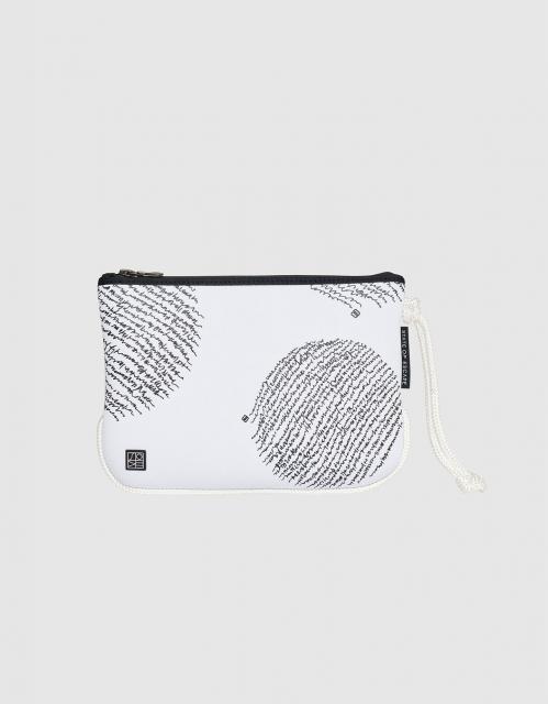 SOE×HERALBONY　エブリデイポーチ　ミディアム　フラット　ホワイト